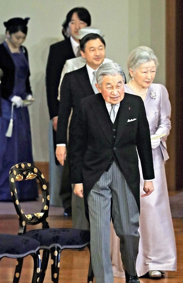 美智子：被婆婆良子高压统治41年，晚年化身恶婆婆，折磨儿媳雅子