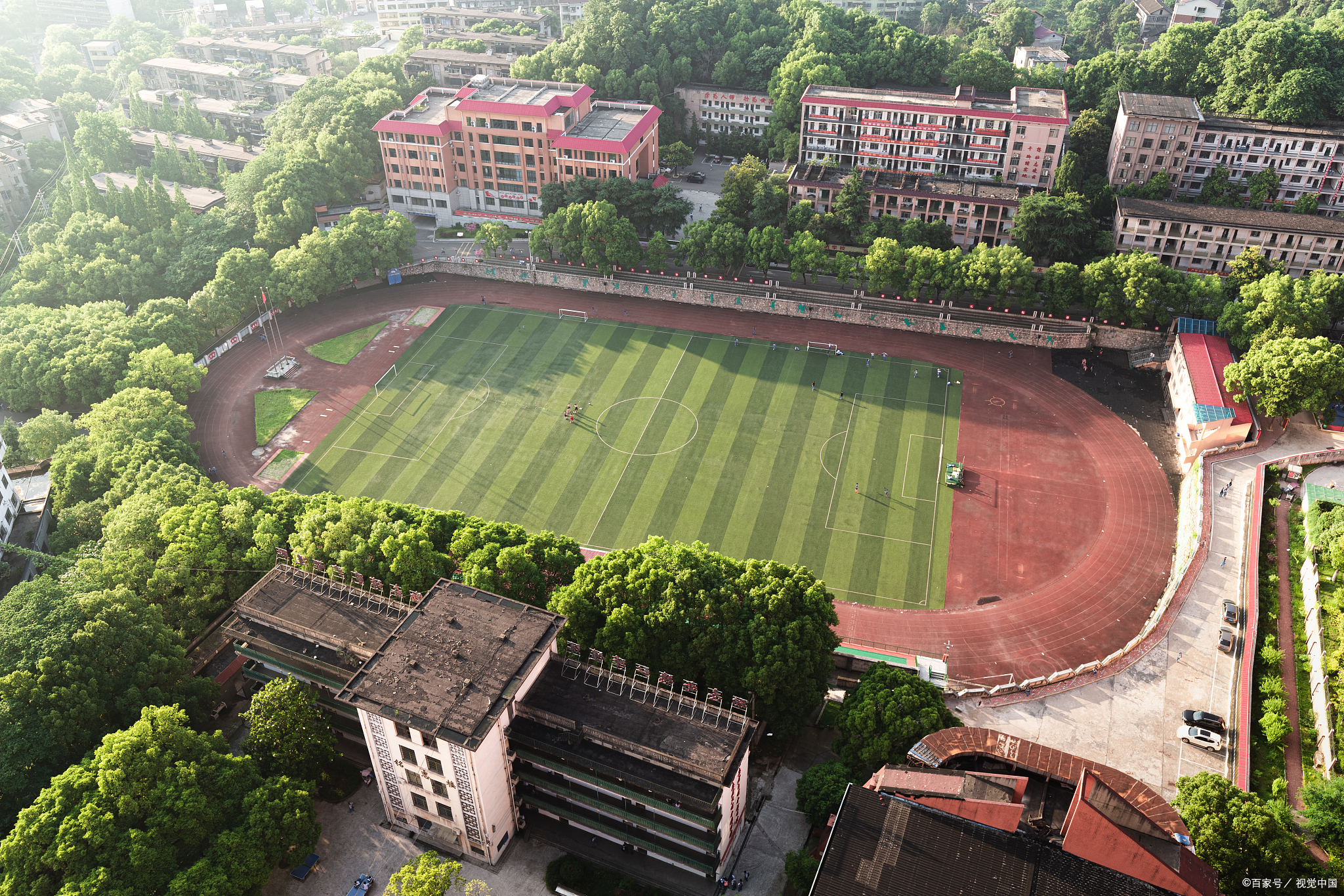 东北一所“负债”高校，曾欠30亿债务，如今成“创一流”高校