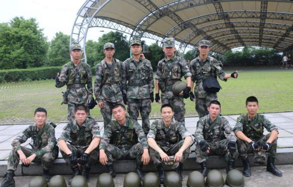 2021年军校分数线上涨，国防科技大学没招满人，603分考生可捡漏