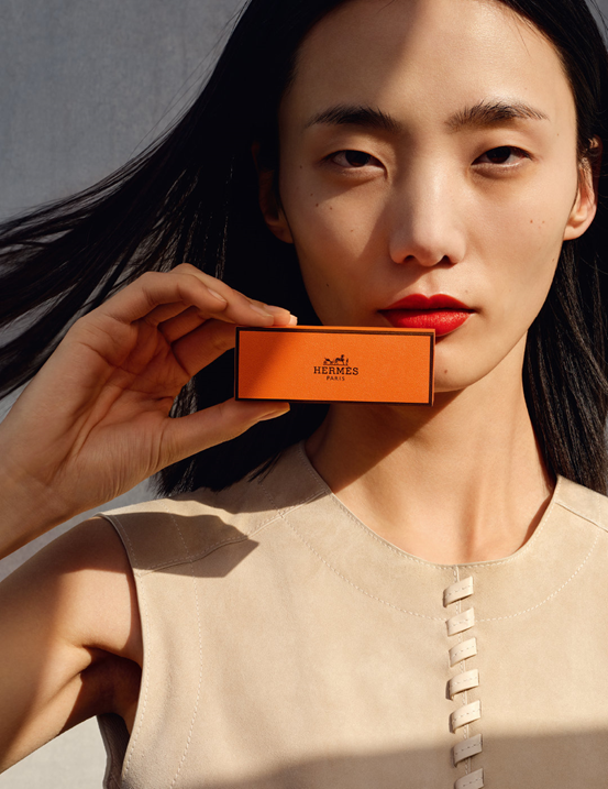 500多一只的爱马仕口红，有人买账吗？