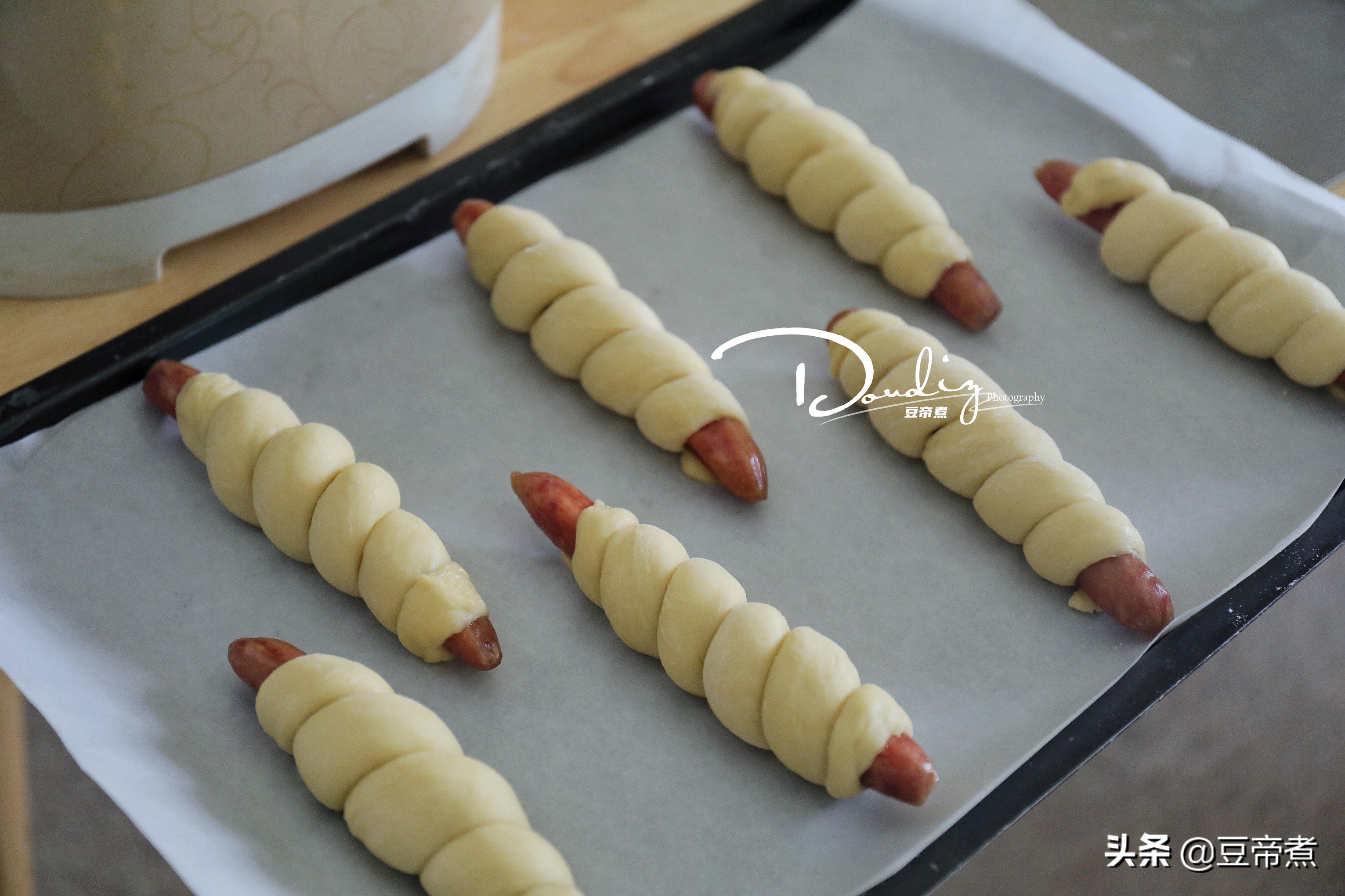 周末不能闲着，给家里小朋友准备的早餐包，味道和口感太好了