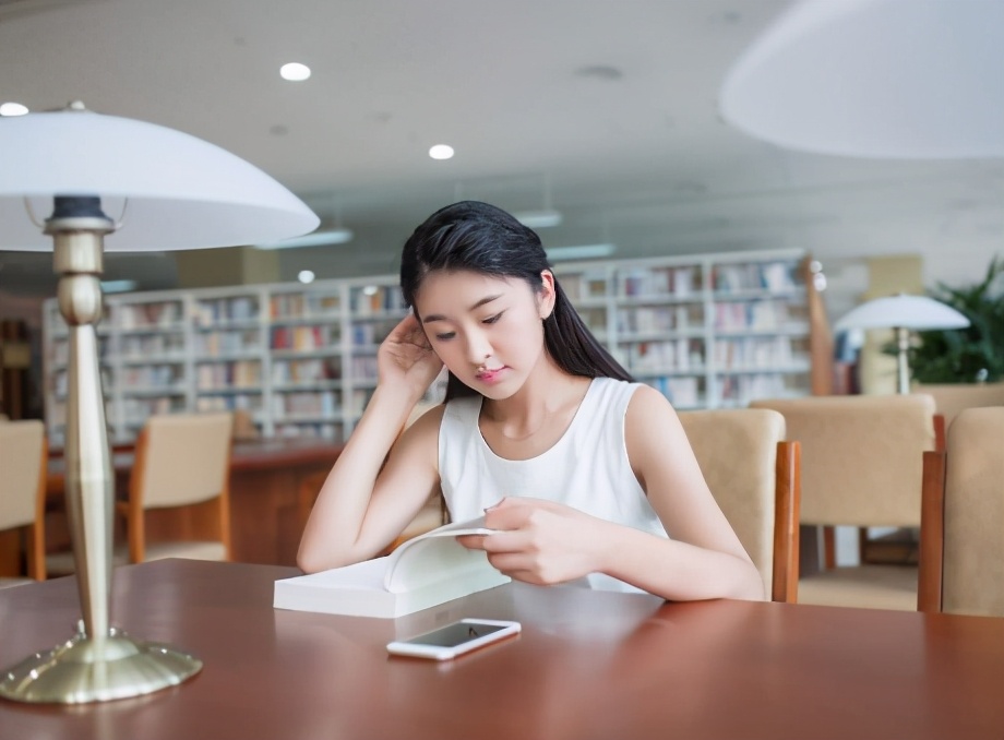 真正优秀的大学生，通常会具备这4种习惯，毕业后也能飞黄腾达