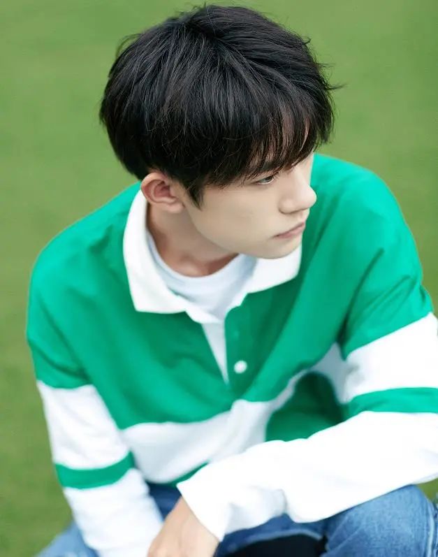 把T恤脫了！換上這件POLO衫，時(shí)髦又好看