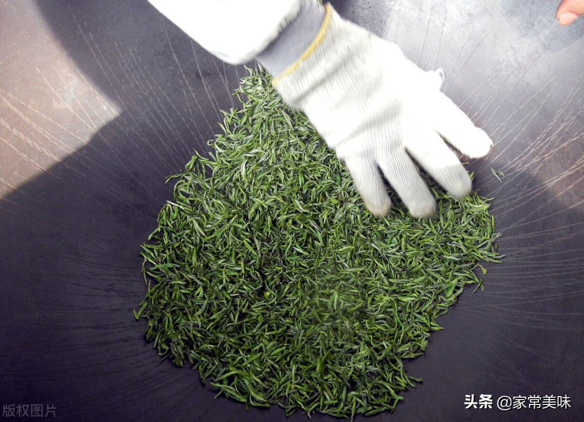 乌龙茶和绿茶的区别是什么（乌龙茶与绿茶的3大区别）