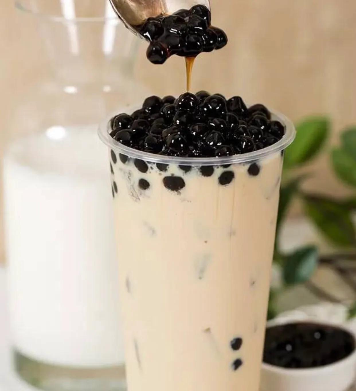 每天一杯奶茶一块蛋糕(一块蛋糕和一杯奶茶)