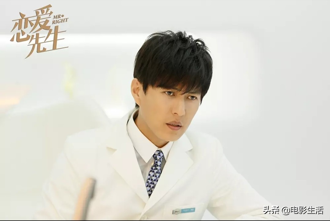 豆瓣评分5.3，《精英律师》致命的伤不止靳东的“装”