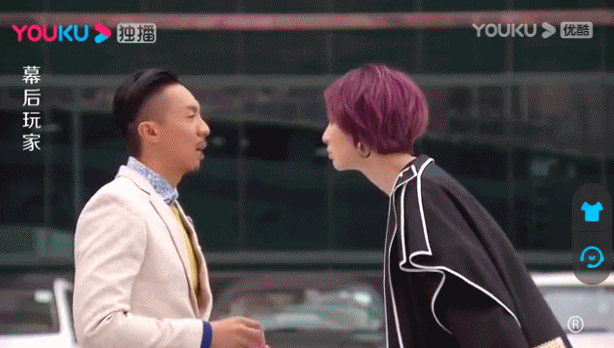 性感港星来渔人码头吃饭！曾出演电影《喜爱夜蒲》…