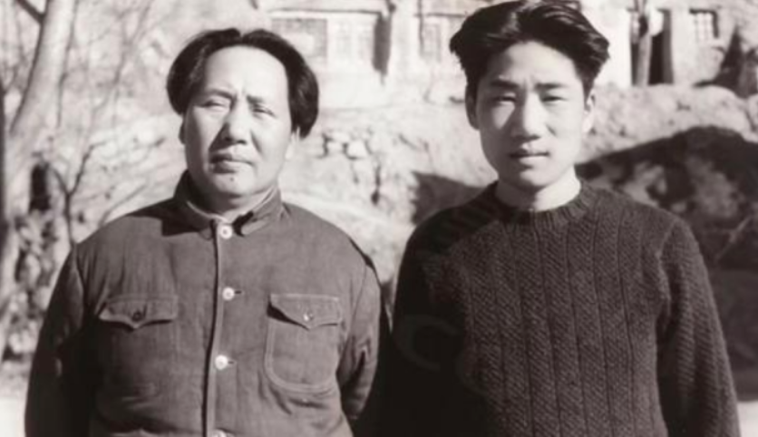 毛泽东与毛岸英：血脉相连的革命父子情