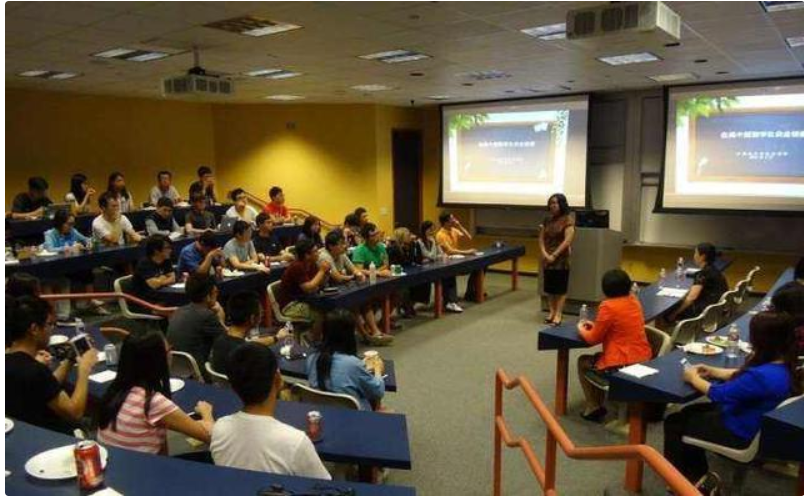 大学期间该不该当班干部？可以竞选哪些班干部？又能够收获什么？