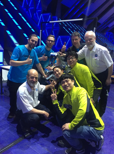 韩国整容技术太牛X，都整到机器人身上了