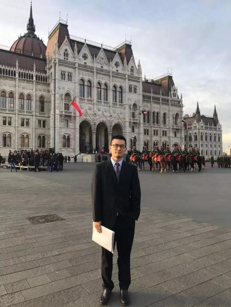 传奇！我国14位外交部人员，都在北京上学，还都来自同一所大学！