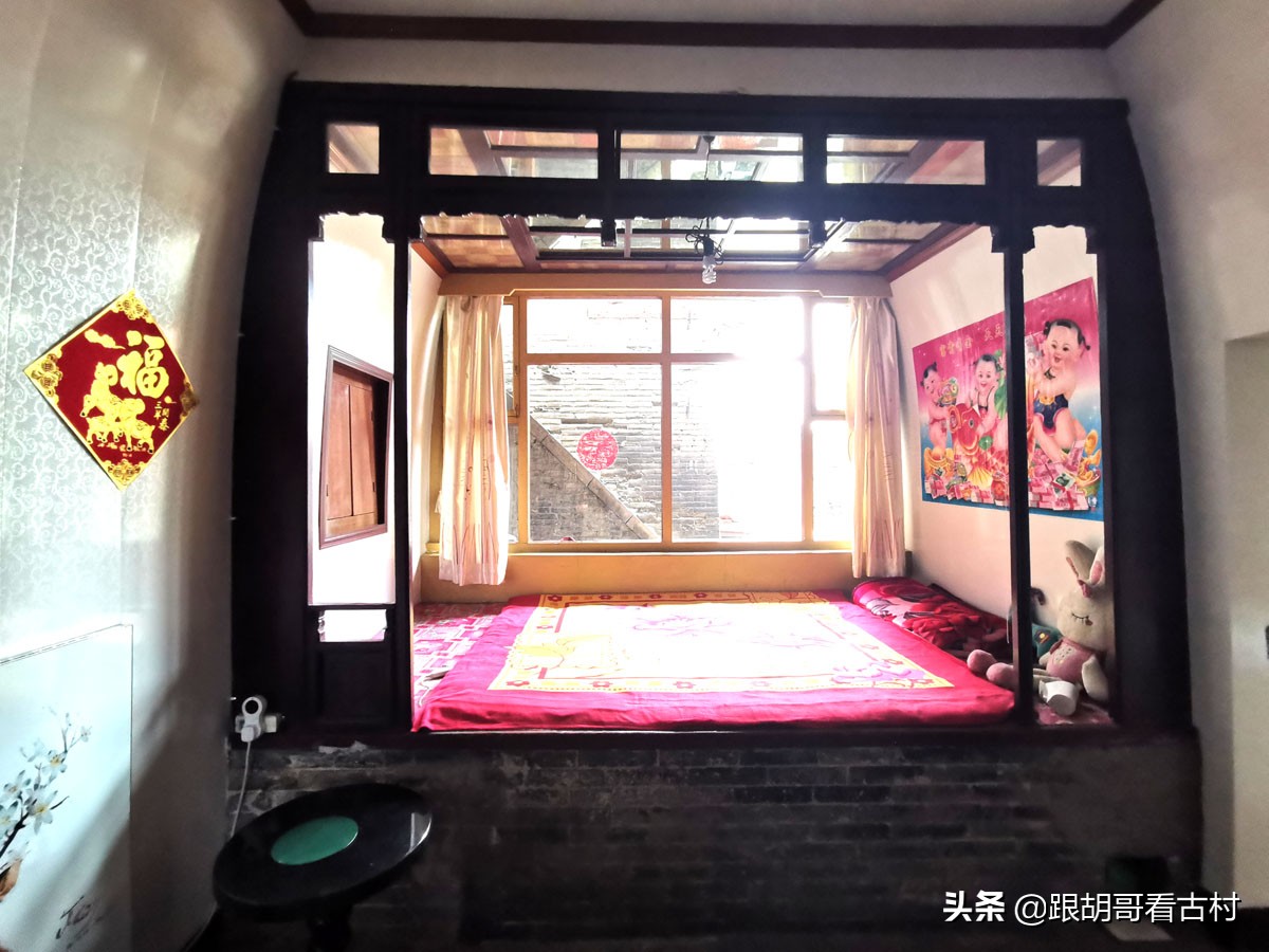 火炕、架子床结合到一起会是啥样？山西农村这里有