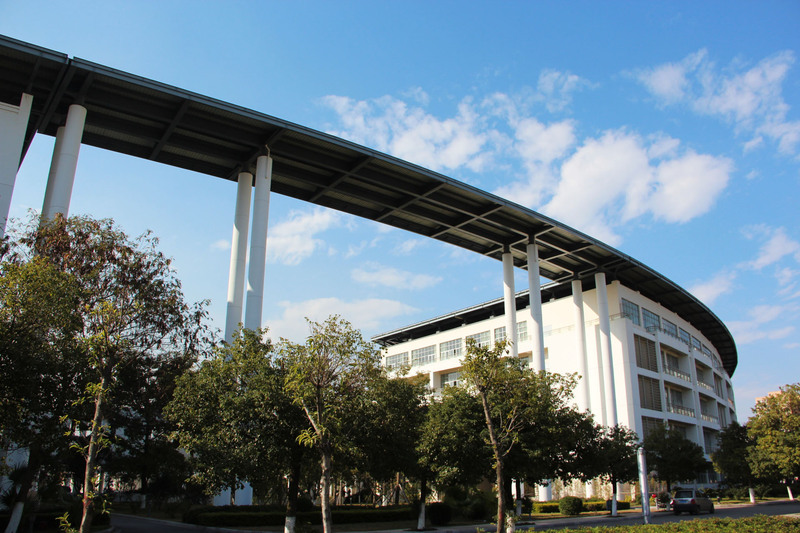 广西强烈推荐的四所高中，1所一本率超95%，另外3所也在90%左右