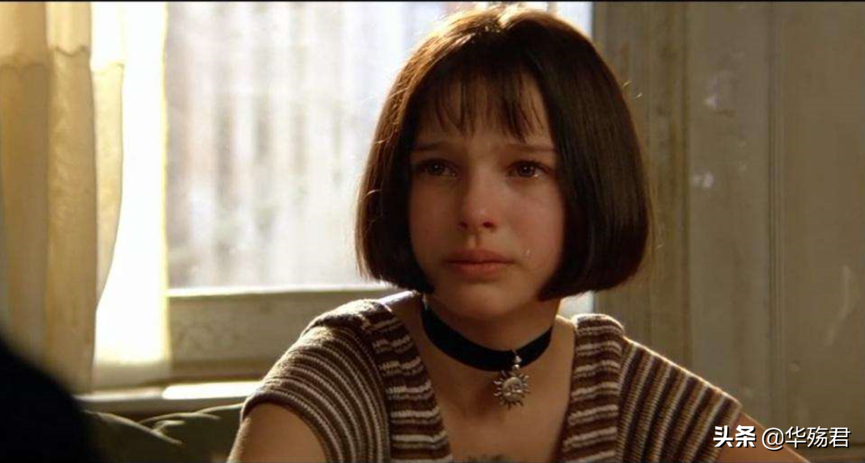 动漫与现实中，女生常戴在脖子上的饰品是什么，有什么意义？