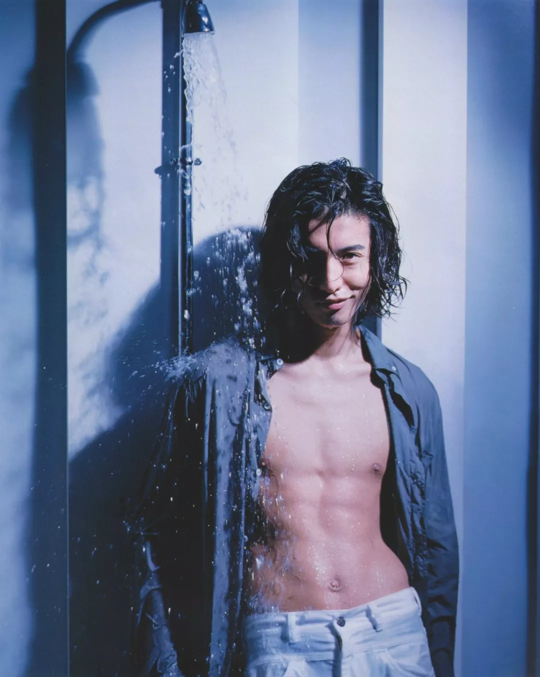 日本年轻一代的价值观转变：从“买遍全世界”到“学会断舍离”