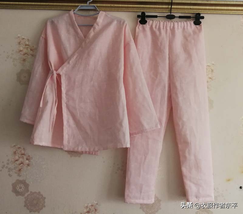 女童汉服款斜襟睡衣，在家一个小时就可以做一套。附裁剪图