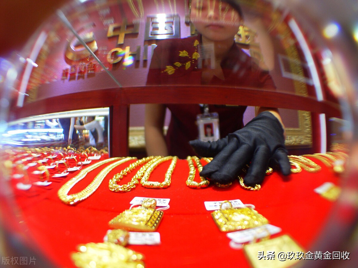 中国黄金为什么比其它金店便宜(中国黄金为什么比其它金店便宜多少)