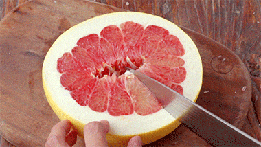 这个方法剥柚子，一点白色的筋都没有