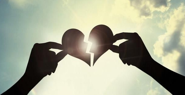 离婚后一年，前夫找了20岁的学生妹做女朋友！