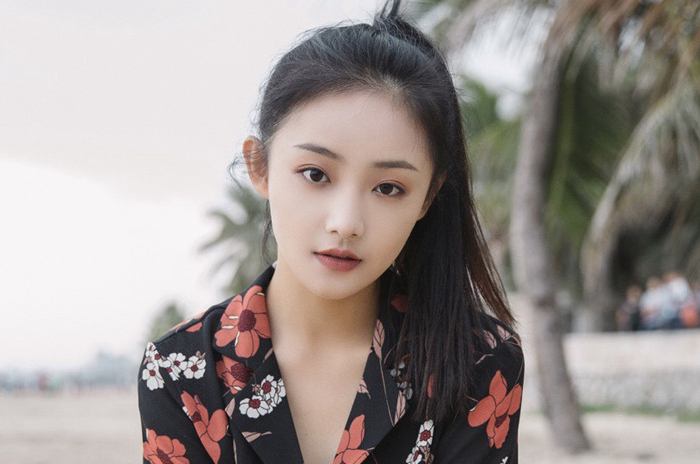 谁是关注度近期飙涨的95后女明星TOP10之首？关晓彤沈月吴佳怡