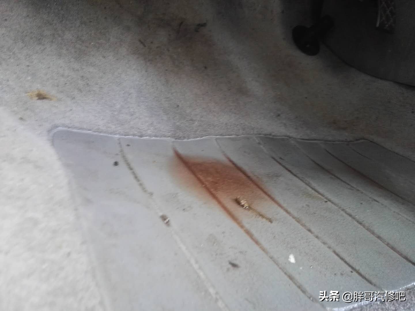 捷达暖风水箱爆裂故障及维修解决方案
