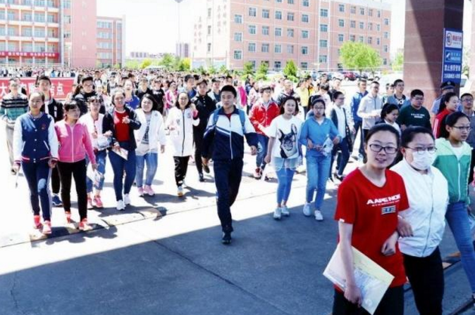 2021年高考出新规定，“烈士子女”身份可获得20分，引起争议