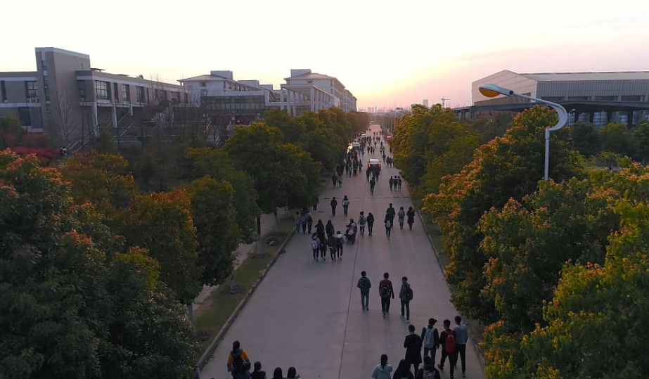 4所大学迎来等级变动，“二本”变“一本”，感兴趣同学可以考虑