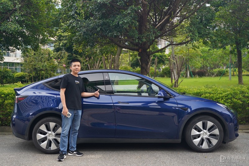 特斯拉到底好在哪？同事们试了Model 3/Y后，说出了这些感受...