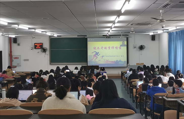 市委党校副校长、作家，这8位杰出人才都在重庆上大学，还毕业于同所高校！