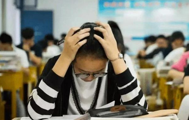 收到大学录取通知，却不去报到的学生，会有什么后果你知道吗？