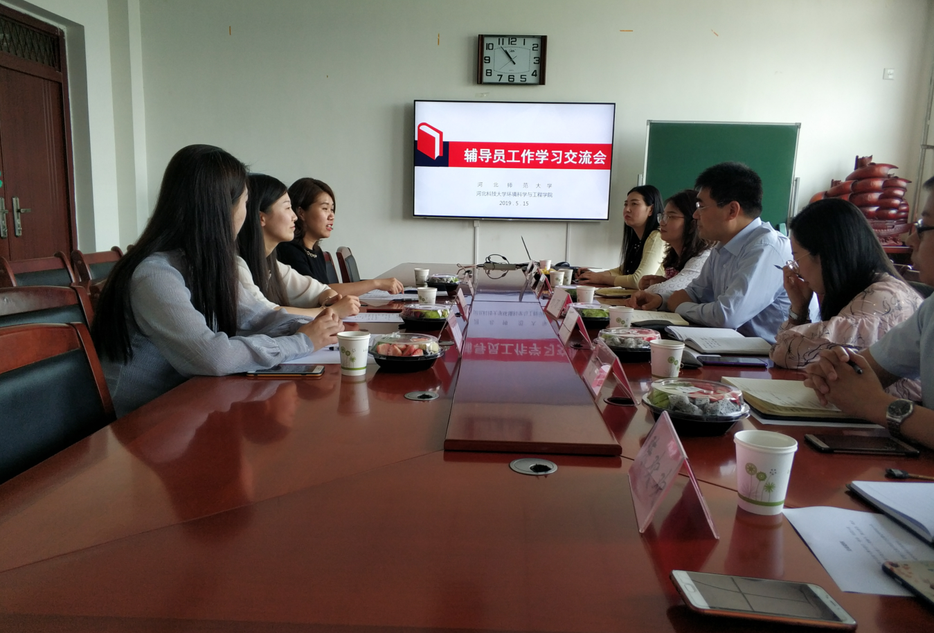 大学毕业之后，能够留校任教的都是啥“牛人”？四个条件缺一不可