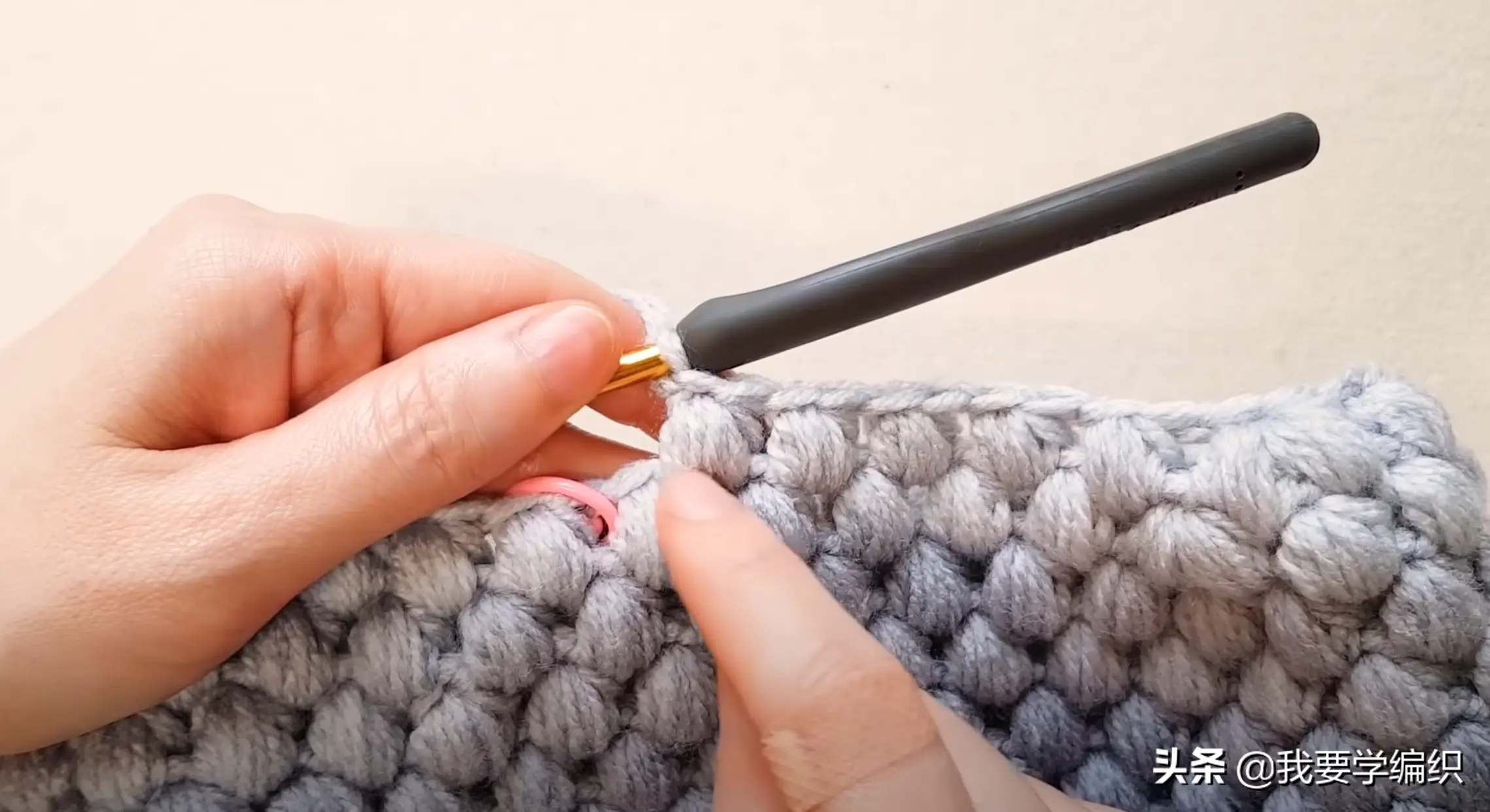 想要漂亮帽子不用买，学习编织自己就能钩一个，枣针帽教程送达