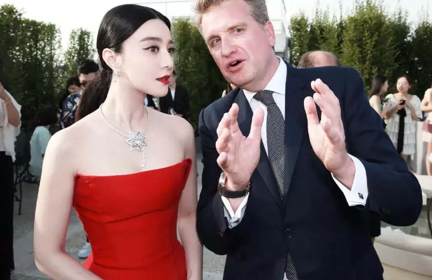 暴涨150亿！河南最良心的“山寨假货”，戳破了美国的世纪骗局