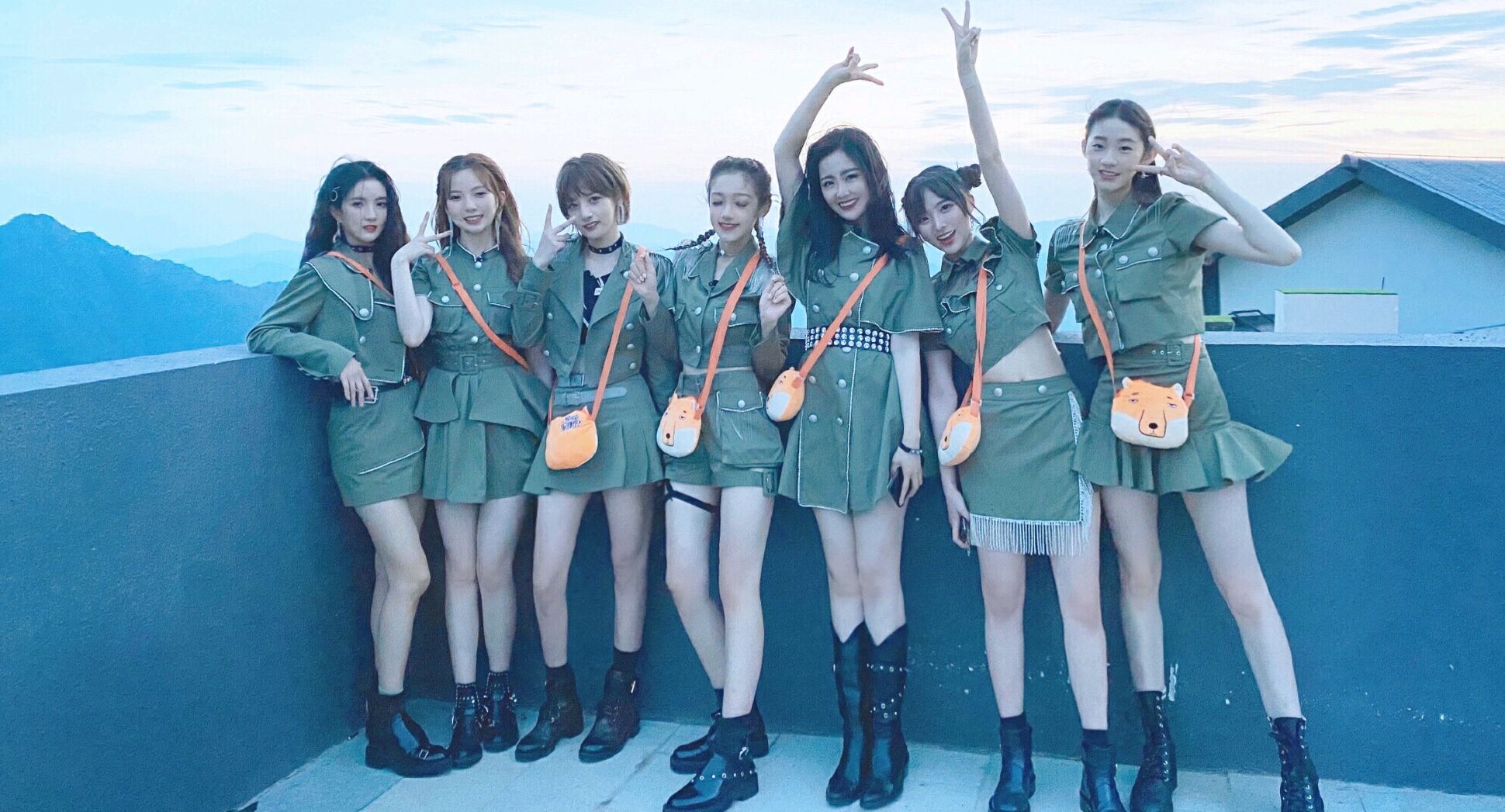 又一个中国男团正式出道了，又一个中国男团要“糊了”