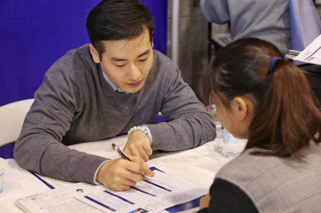 500多家企业提供近30000个岗位！秋季招聘火爆异常！