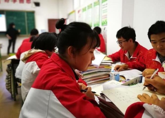 沈阳各校中考成绩出炉，老牌七中依旧很优秀，私立学校紧随其后