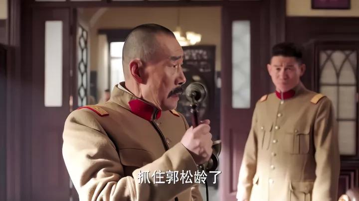 郭松龄被处决后，士兵抄家时发现一个密件箱，张作霖看后口吐鲜血