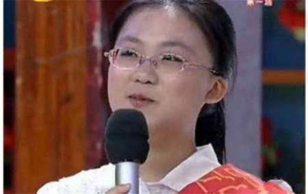 668分辽宁文科状元，上港大30天后就退学，后来的她过咋样