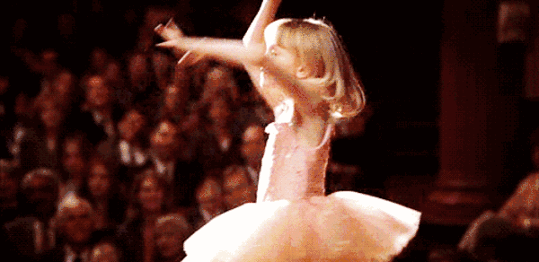 我问你长大了想做什么，你跟我说“长大了想开挖掘机”？