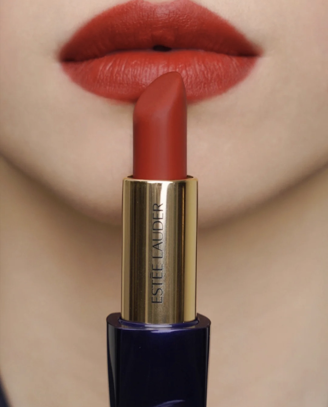 雅诗兰黛全线产品中，值得用的不是小棕瓶，而是这四款