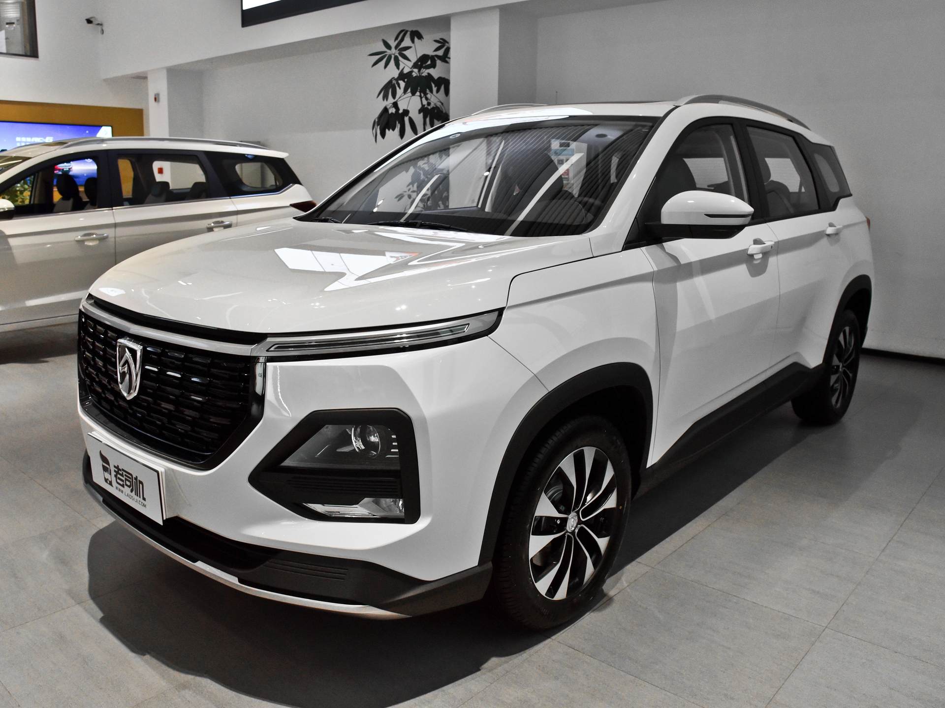 "爆款"潜力车型,带你看宝骏530