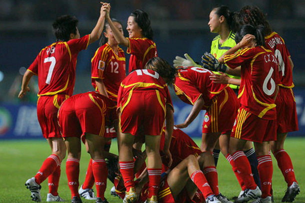 2003年女足世界杯决赛(国人骄傲！中国女足征战历届世界杯回顾：难忘20年前玫瑰绽放)