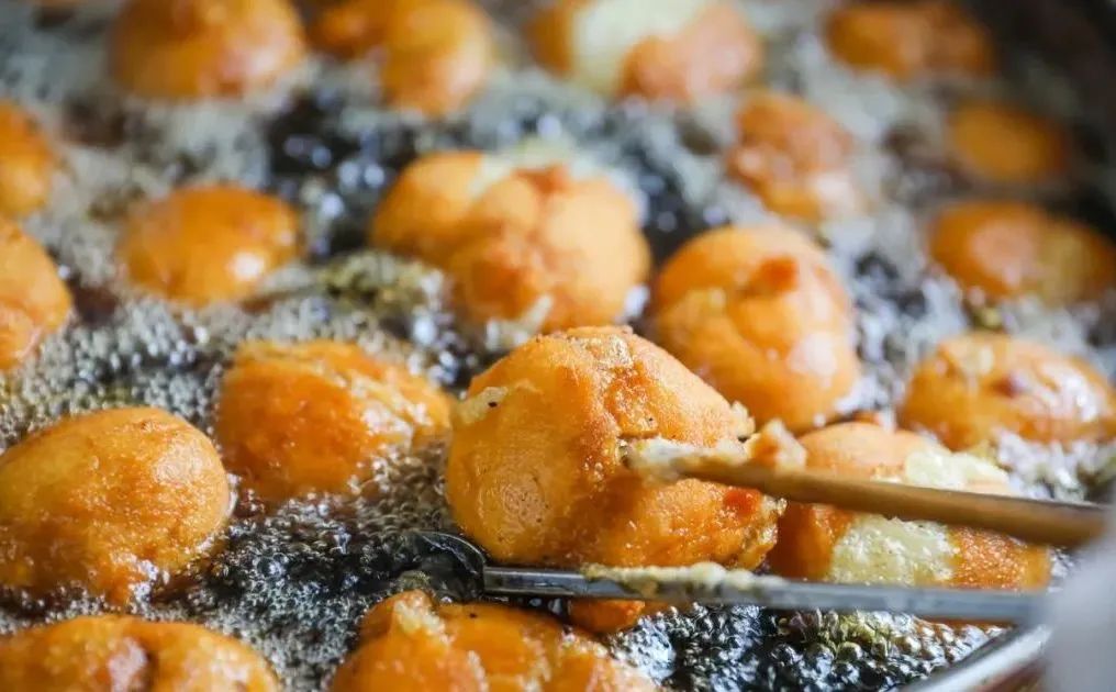 苏州美食全攻略：盘点人间天堂苏州的各种美味佳肴