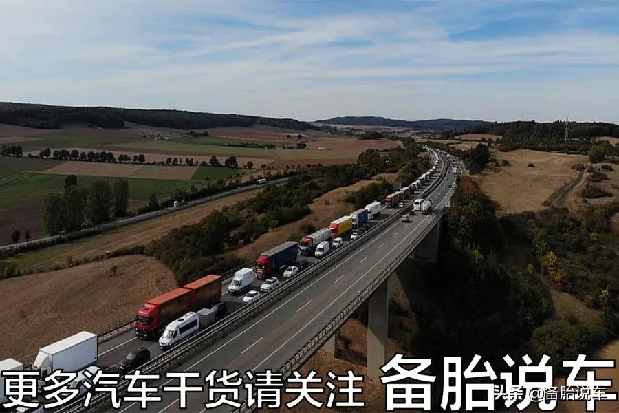 高速300公里，为何导航预计要5小时？是手机坏了还是导航坏了