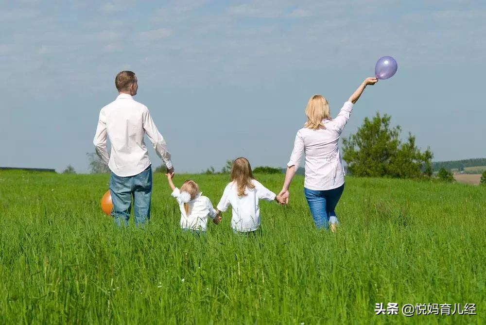 懂共情的父母，更容易走进孩子的内心，3个有魔力的句子送给父母