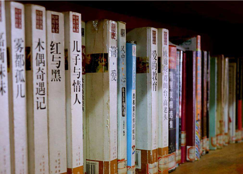 考研时不用考数学的专业，文科生优势明显，想考公务员的值得考虑