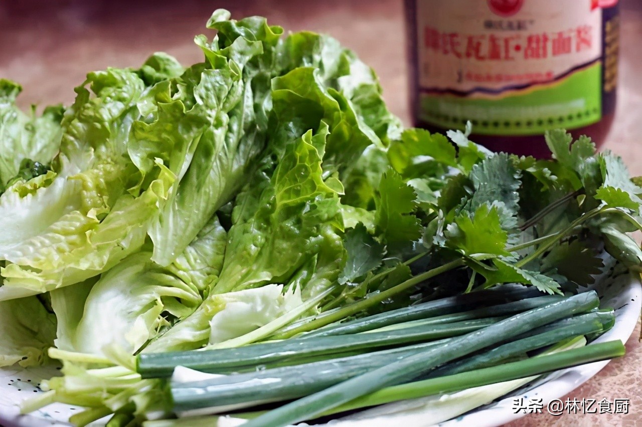 早餐吃稀饭面条不如这道减脂餐，5分钟搞定，是上班族必备营养餐