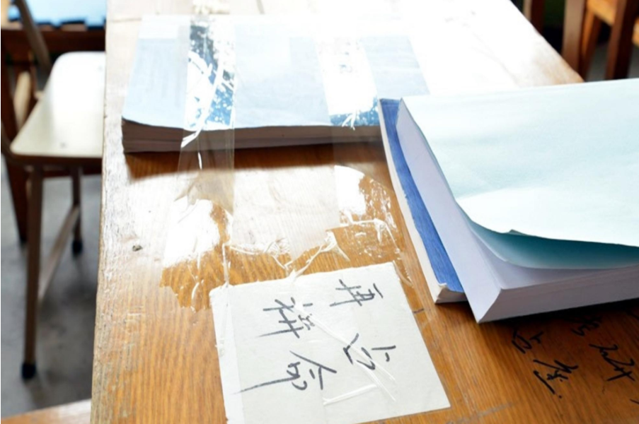 清华教室实拍图，“内卷”趋势越发严重，高学历低素质遭群嘲