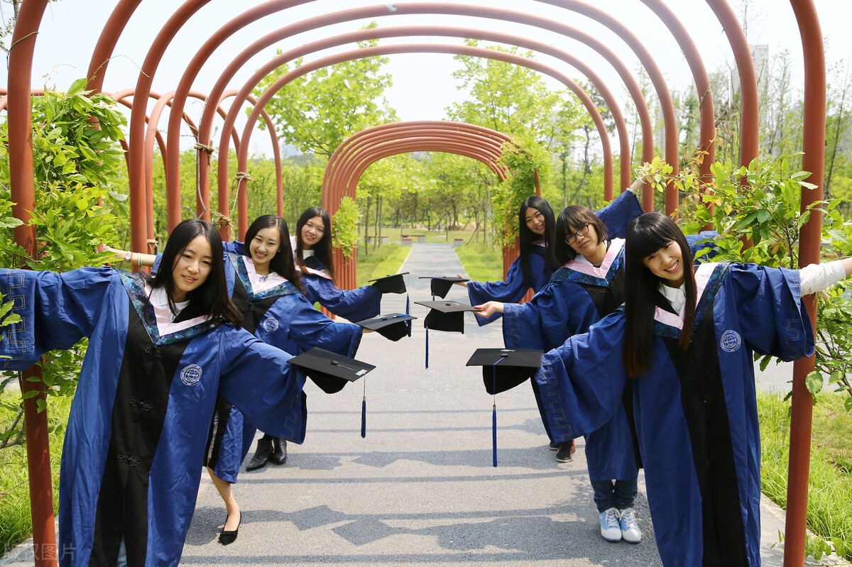 不要小看了这五所大学，均是区域知名高校，未来可以留在当地发展