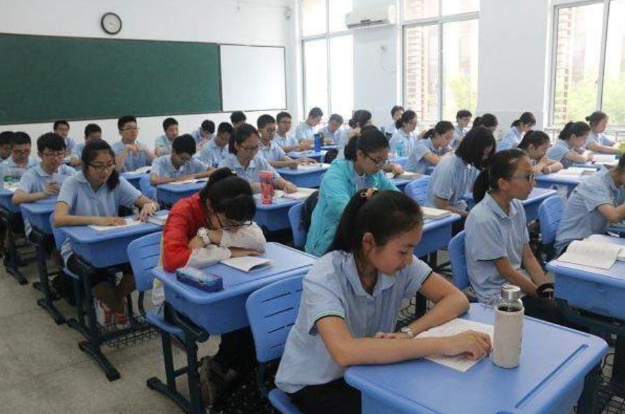 高考强省“苏大强”，今年高考成绩沦为吊车尾？江苏考生有苦难言